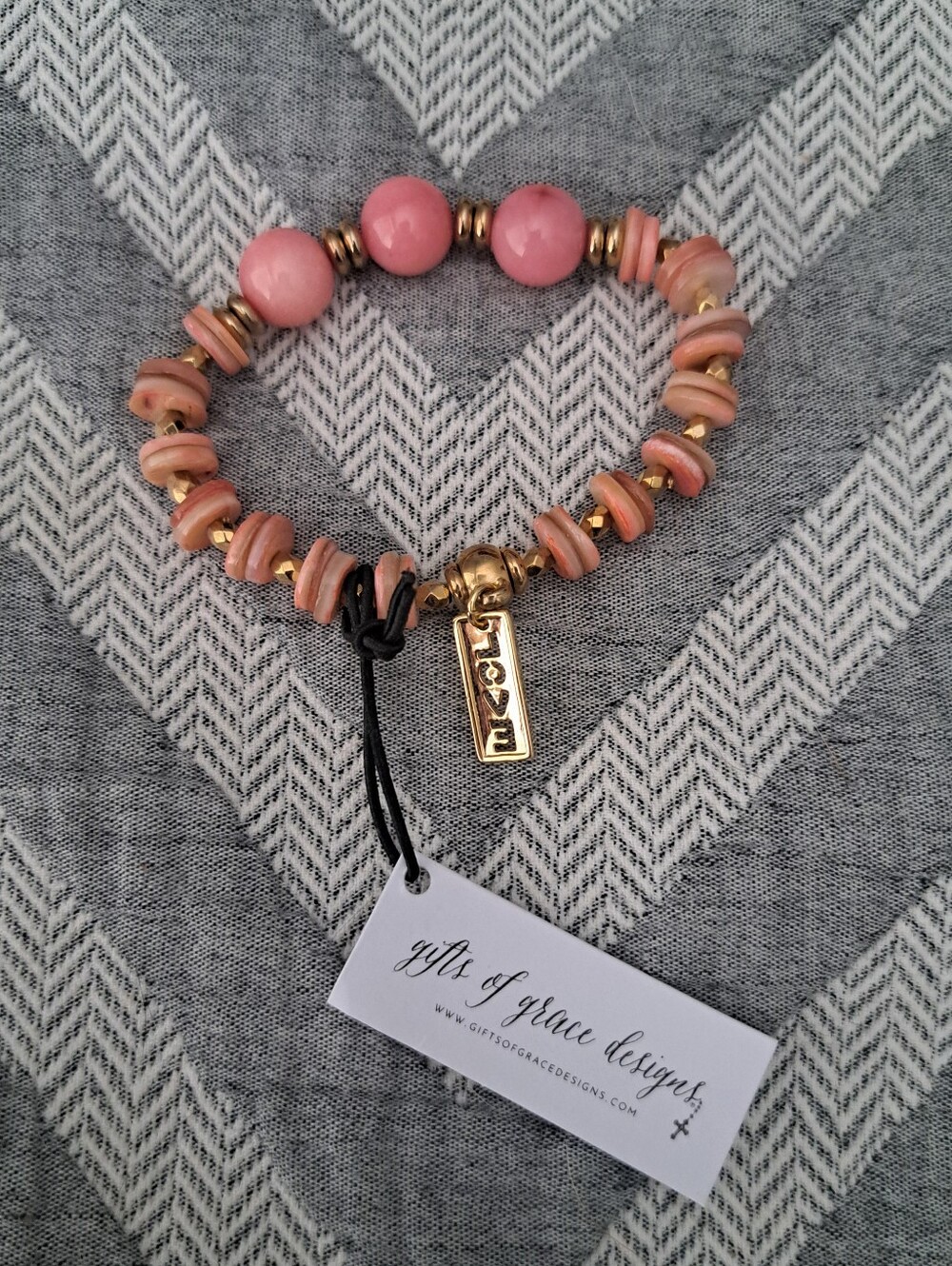 Rose Quartz and Pink Shells Beaded Charm Bracelet